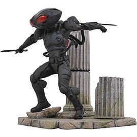 DIAMOND SELECT TOYS DC Gallery: Aquaman Black Manta PVC Figure, Multicolor