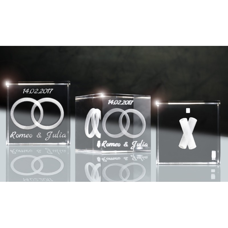 3D Laser Glass Crystal Cube Layout: Large Rings with Your