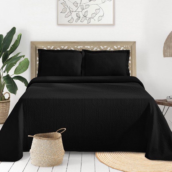 SUPERIOR Jacquard Matelasse Fleur De Lis 100% Cotton Medallion 3-Piece Bedspread Set - Full, Black