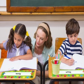 60Pcs Dog Paw Print Student Name Plates for Classroom, Cute Classroom Desk Name Tags Puppy Paw Student Nameplates for Back to School Kindergarten Preschool 1st 2nd 3rd Grade Teaching Supplies