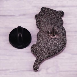 Otters Animals Enamel Pin Brooch Cute Hard Enamel Lapel Pin Cartoon Sea Animal Brooch Pins Badge for Children's Day Gift Clothes Backpacks Badges Hats Bags Gift