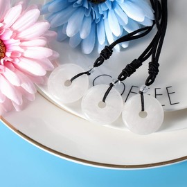 Jovivi 30mm Circle Donut Healing Crystals Necklace Natural Semi-Precious Gemstone Clear Quartz Stone Amulet Lucky Coin Donuts Protection Reiki Chakra Pendant Adjustable Rope