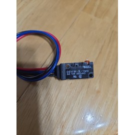 Omron NEW OMRON  D2VW-5-1MS  Switch SPDT Chassis Mount Free Shipping