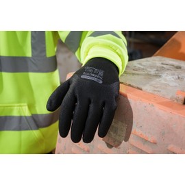 Blackrock Thermotite Thermal Insulated 3/4 Waterproof Safety Work Gloves, Nitrile Coating Heavy Duty Wet/Oil Grip, Mens Womens, For Construction, Highway, Gardening, Agriculture - Medium