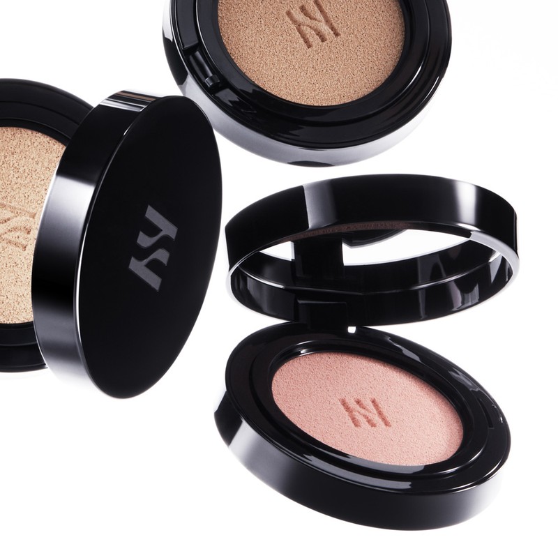 Hera Black Cushion Foundation Single SPF34 PA++15g / Tone-up Cushion