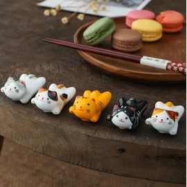 speed mao Cute Cat Ceramic Chopsticks Rest Karatory Set of 5
