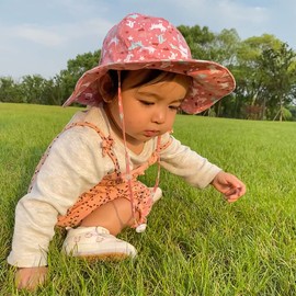 Baby Sun Hat Toddler UPF 50+ Sun Protection Wide Brim Baby Girl Hats Summer Beach hat for Baby Boy Adjustable Kid Bucket Cap, Red 6-12 Months