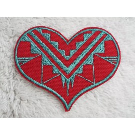 Unbranded Southwestern Red Teal HEART 3-1/4" Embroidery Iron-on Patch (E34)
