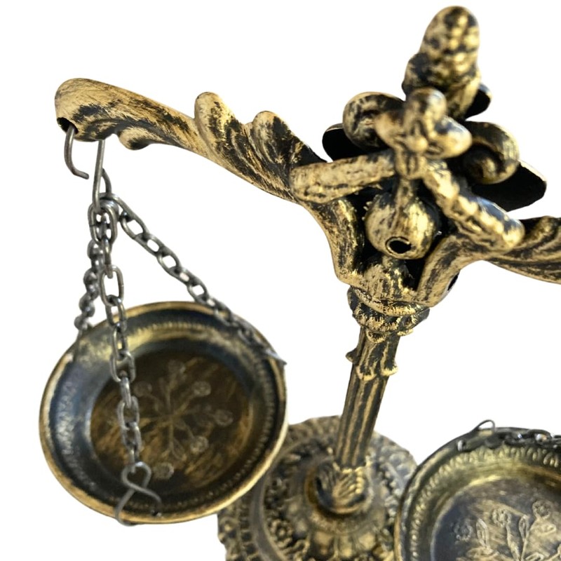 Balance Figurine, For Interior Use, No Scale Function, Accessory Tray,