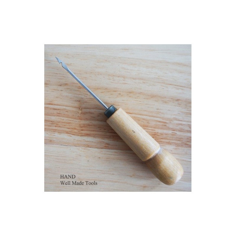 Heavy Duty Large Comfort to Hold Wooden Handle Clickers Awl