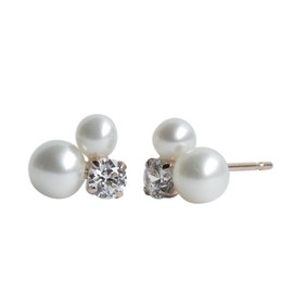 Four Leaf Clover: Sa213 18K Gold Akoya Pearl, Cubic Zirconia Earrings, 18k K18 Yellow Gold, Pearl, June, Birthstone, Women's, Pearl