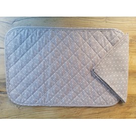 I pay little New!!! American Quilted Placemat with 1 Flower and Heart Patterned Napkin Made in Italy!!!!! (Grey Hearts)