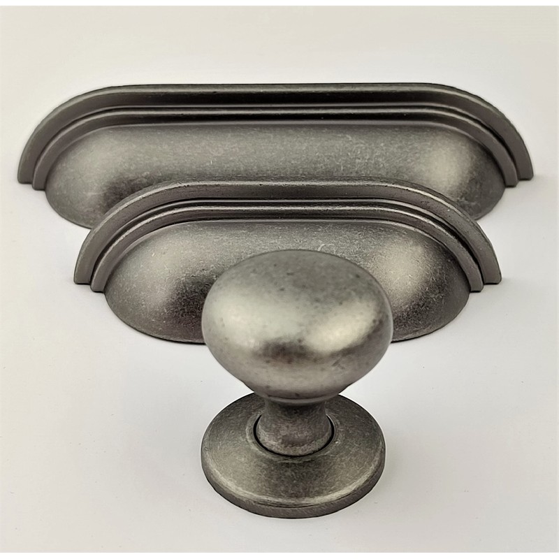 Sets of 6 Cabinet Knobs from The Romeo Collection for