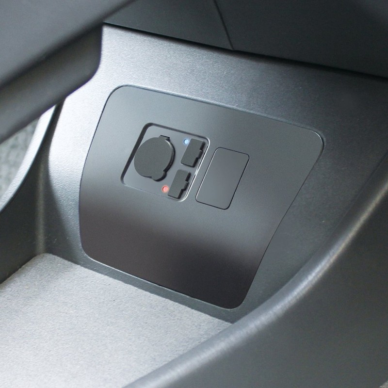 Tsuchiya Yack console 30 series Prius dedicated front console power