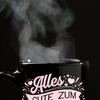 Alles Gute zum Valentinstag mit rosa Herzen Tasse Perfekter Kaffeebecher