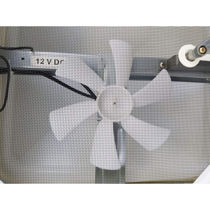 HENG’S INDUSTRIES 14" RV Roof Vent 12 Volt Powered Fan