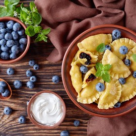 Fox Run Pierogi Maker, 4 x 10.5 x 1 inches, Metallic