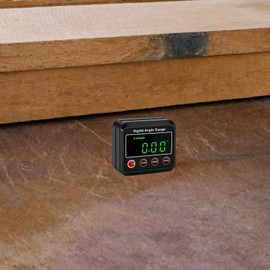 Fenteer Digital Angle Gauge Level Angle Finders Portable Universal Inclinometer Angle Protractor for Construction Carpentry Electrical, with Beep Backlight