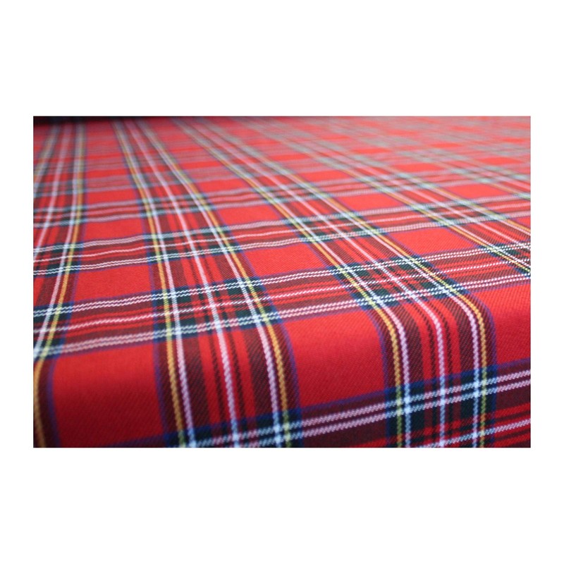 The Dragons Den 145 x 250 cm Traditional Tartan Polyviscose
