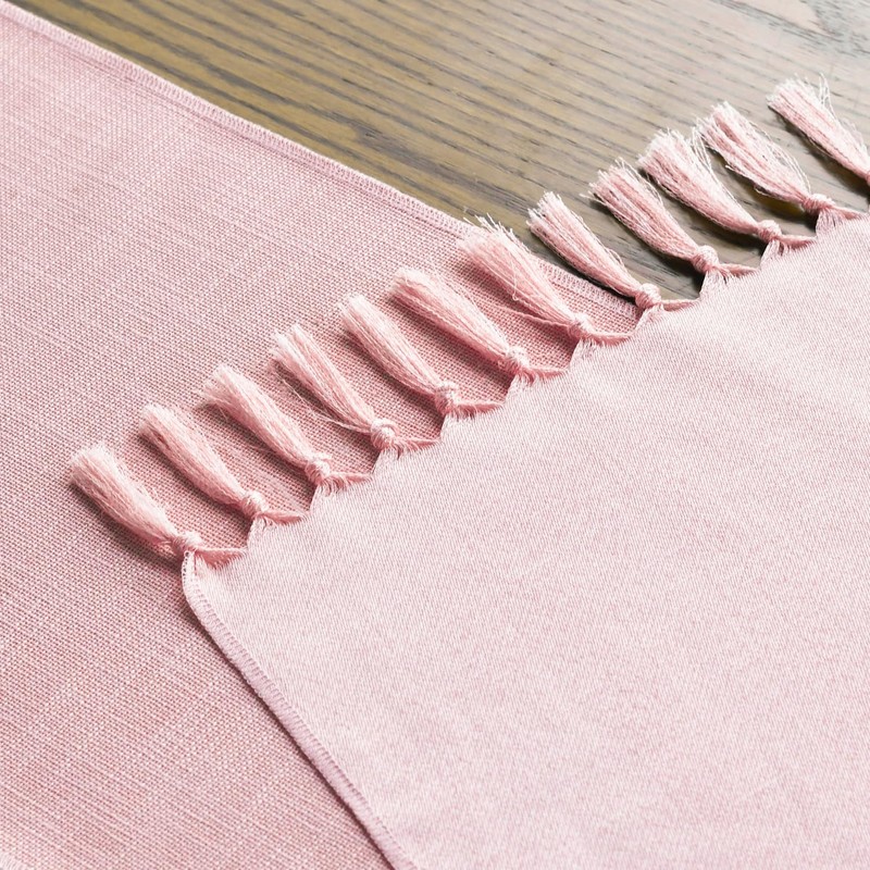 Artoid Mode Blush Pink Country House Style Tassels Table Runner,