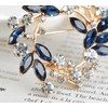 Gyn&Joy Clear Crystal Rhinestone Floral Wreath Pin Brooch BZ005