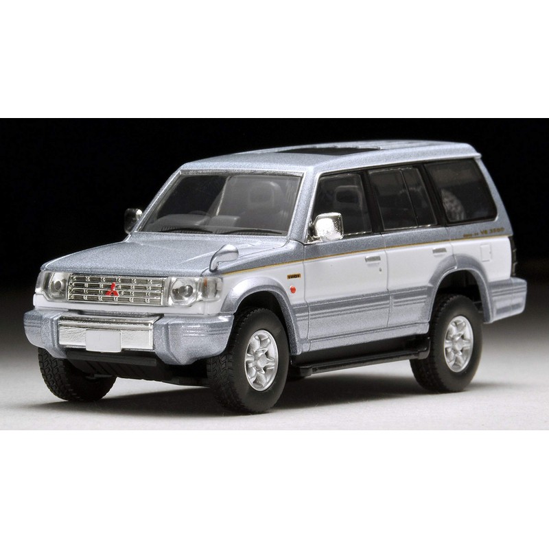 Tomica Limited Vintage Neo 1/64 LV-N189a Mitsubishi Pajero Mid Roof