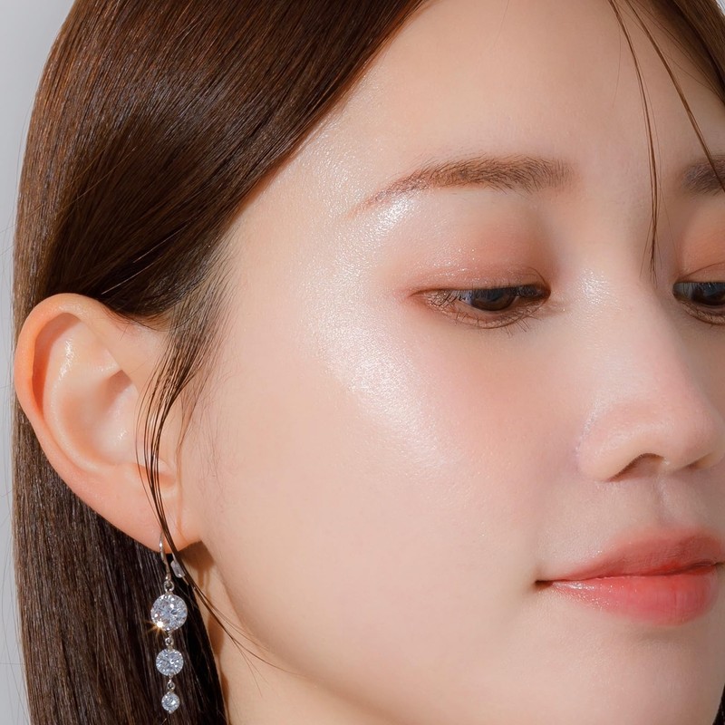 Enamor KAJIERI Highlight Rose Quartz Jewelry Glow Highlighter