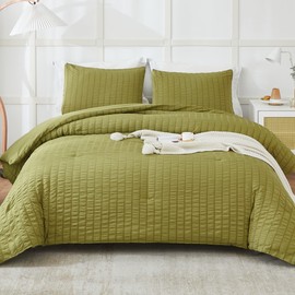 AveLom Olive Green Seersucker California King Comforter Set (104x96 inches), 3 Pieces-100% Soft Washed Microfiber Lightweight Comforter with 2 Pillowcases, All Season Down Alternative Bedding Set