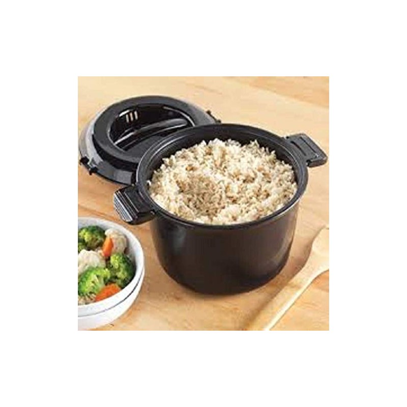 Pampered Chef micro cooker plus 3qt