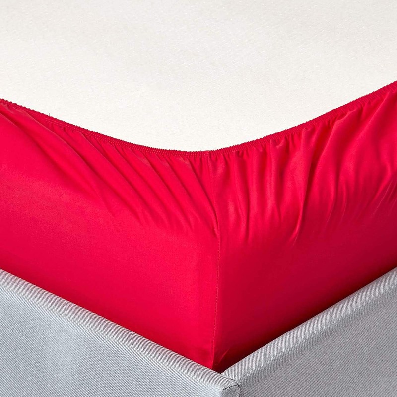 HOMESCAPES Red Deep Fitted Sheet (12”) Double 200 TC 400