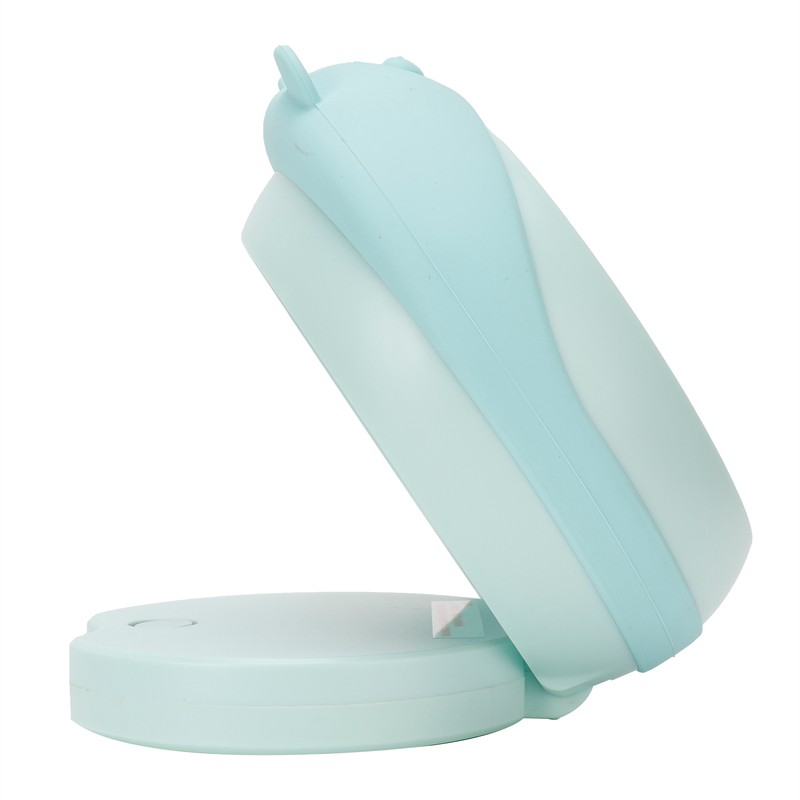 Cute Desktop Mini Fan Portable Humidifying Mist Spray Fan for