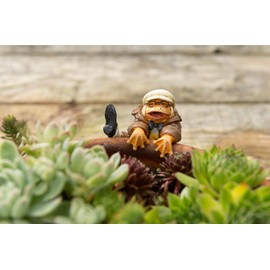 Pot Buddies Wind in the Willows Mr Toad Driving Pot Hanger Ornament