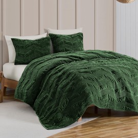 SHALALA Luxury Velvet Quilt Set King Size,Ultra Soft Lightweight Summer Velvet Comforter Set, Oversized Bedspread Coverlet with 2 Shams Geometries Pattern,for All Season(Evergreen,King)
