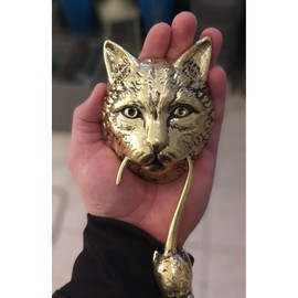Anatolica Cat and Mouse Door Knocker, Solid Brass, 8.7 inches, Front Door Ornament (Antique Brass)