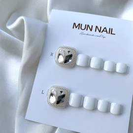 MunNail Butterfly Paddy Tip 2 - No. 8 / MunNail 버터플라이 패디팁2 - 8호