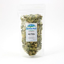Harmony House Foods Dehydrated Leek Flakes - Air Dried Vegetables for Soup and Cooked Dishes, Great for Camping, Survival, and Backpacking, 0.5 Ounces