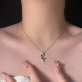 Cimenexe Bohemian Crystal Crescent Star Choker Necklace Silver Cz Star Pendant Necklace Crescent Moon Collar Necklace Rhinestone Star Chain Necklace Jewelry for Women