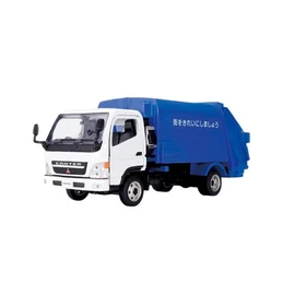 Diamond Pet Dk – 5106 1/43 Scale Mitsubishi Fuso Canter Cleaning Car