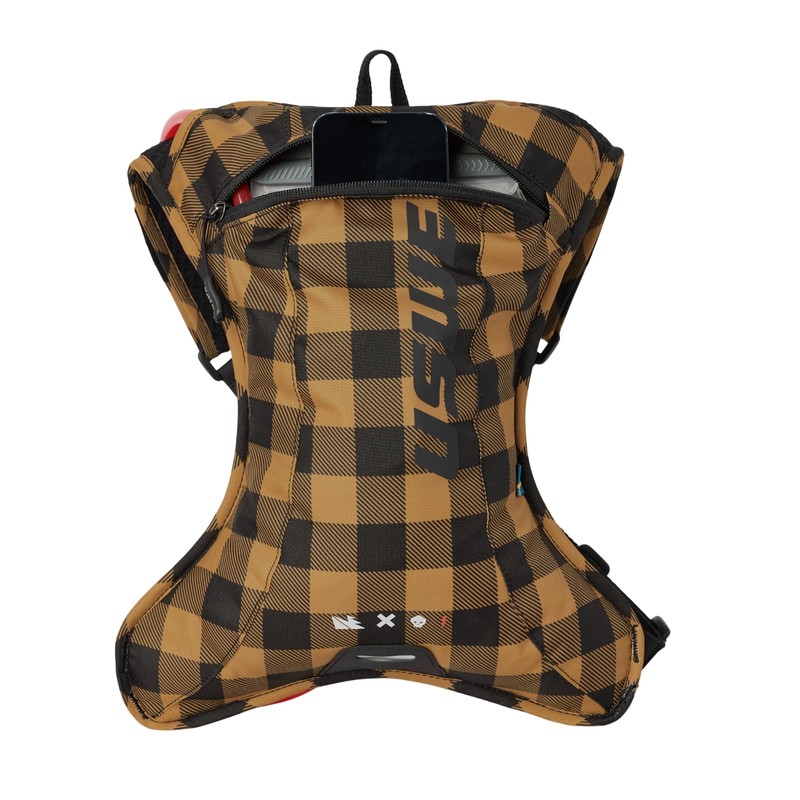 USWE Outlander XC Hydration Pack, Running, Hiking Hydration Backpack with