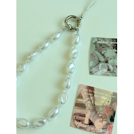 PPLWJLEF Phone Charm for Women and Girls, Beaded Wrist Strap, Universal Pearl Theme Cell Phone Lanyard for All Models, Fashion Accessories for Camera