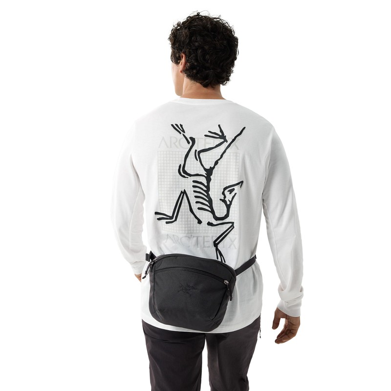 Arc'teryx Mantis 2 Waist Pack | Versatile 25L Waist Pack,