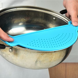 CZNBZIU Kitchen strainer, draining aid, food strainer, sieve for pots, semi-circular drain filter, pasta strainer, flat strainer, kitchen strainer made of plastic, draining board made of plastic,