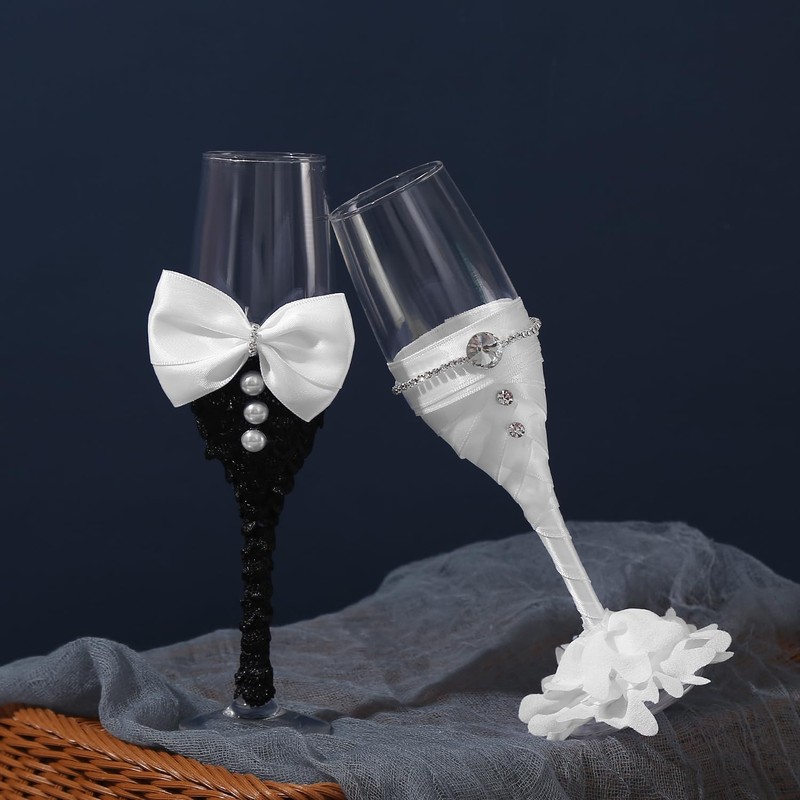 LUNLUN HOME Wedding Champagne Glasses Bride and Groom Champagne Flutes
