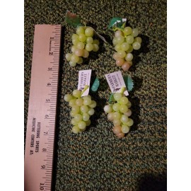 Farmers Market Mini Grapes Lot of 4 Plastic Grapes Wedding Favor Small Wine Decor 3" Green New